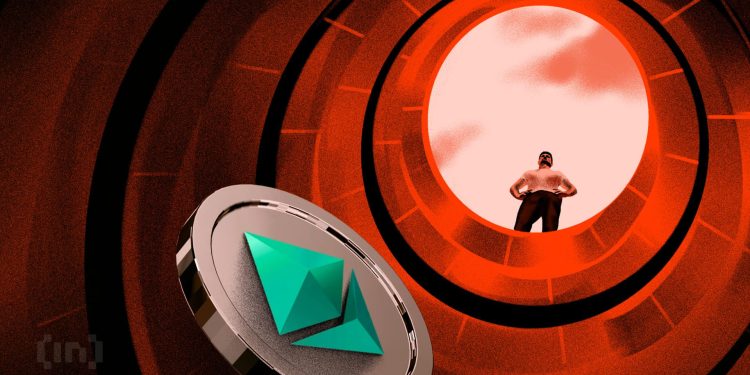 Ethereum Rate Decline Listed Below $3,000 Amidst Decreasing Owner Sentence