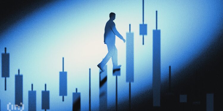 Is BitMine’s 4 Million ETH Stash Putting BMNR Price on a 30% Risk Path? Charts Reveal More