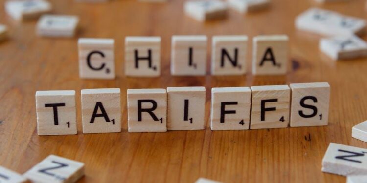 Whale Wars: Bulls and Bears Battle for Control on Hyperliquid