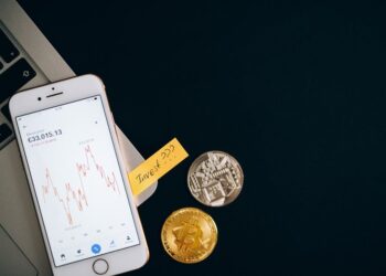 bitcoin-price-surges-to-$90,000-after-trump-delays-tariffs