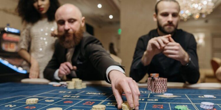 Polymarket Bets Say Bitcoin Has 72% Odds of Breaking $65K