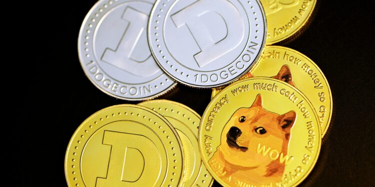 Dogecoin Is Now In The ‘Maximum Opportunity / Minimum Risk’ Zone: Crypto Analyst