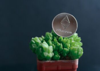 Ethereum Coinbase Premium Jumps – Is US Selling Pressure Finally Fading?