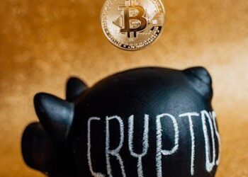 Crypto Funds Hit by $454M Weekly Exodus as Fed Rate-Cut Hopes Fade