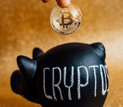 Crypto Funds Hit by $454M Weekly Exodus as Fed Rate-Cut Hopes Fade