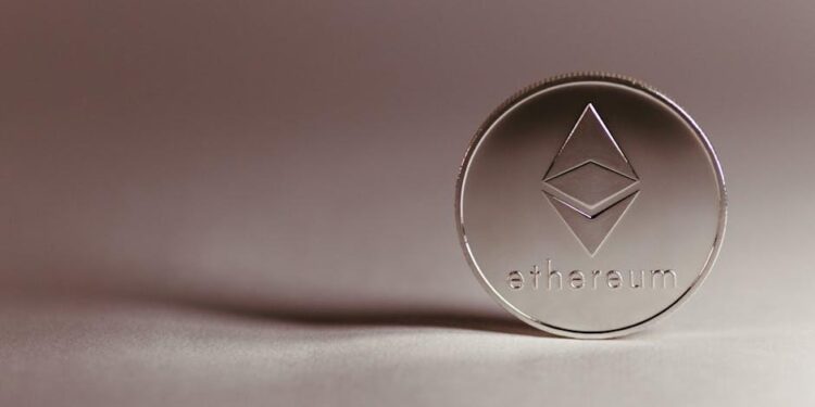 Altcoin interest falls: Could an Ethereum breakout spark altseason?