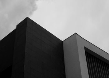 Institutions Return to Ethereum as Staking Hits Record Highs