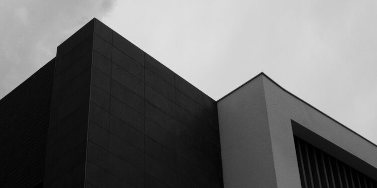 Institutions Return to Ethereum as Staking Hits Record Highs