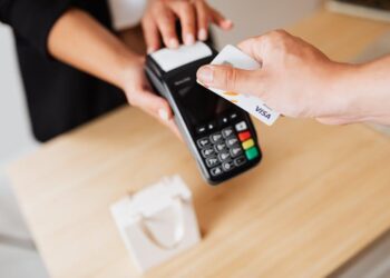 Mastercard Picks Polygon For Payments, POL Dips Below a Dime